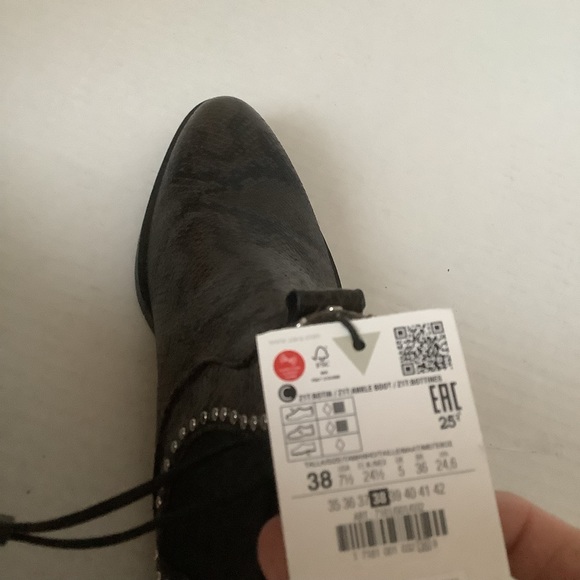 Zara Chelsea Ankle Boot Snakeskin Size 7.5 NEW - Picture 13 of 14